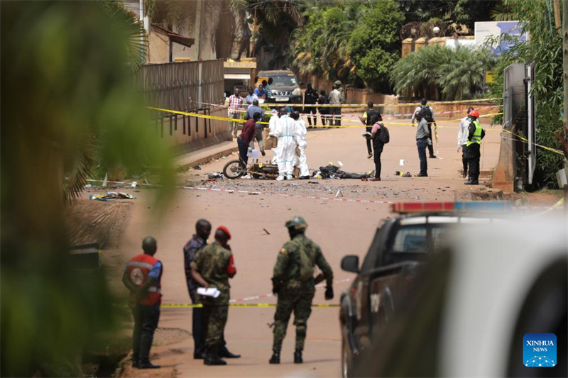 Watu wawili wanaoshukiwa kuwa magaidi wauawa katika mlipuko wa bomu nchini Uganda