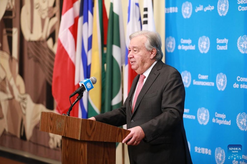 Katibu Mkuu wa Umoja wa Mataifa Antonio Guterres akizungumza na waandishi wa habari nje ya Ukumbi wa Baraza la Usalama kwenye makao makuu ya Umoja wa Mataifa mjini New York, Oktoba 9, 2025. (Xinhua/Xie E)