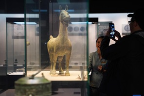 Muonekano wa Jumba la Makumbusho ya Utamaduni wa Kabila la Wahan katika Wilaya ya Hepu, Guangxi, China