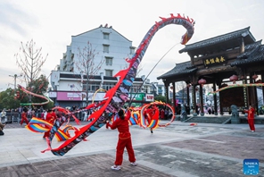 Sikukuu ya Jadi ya Taa ya China yasherehekea mkoani Zhejiang